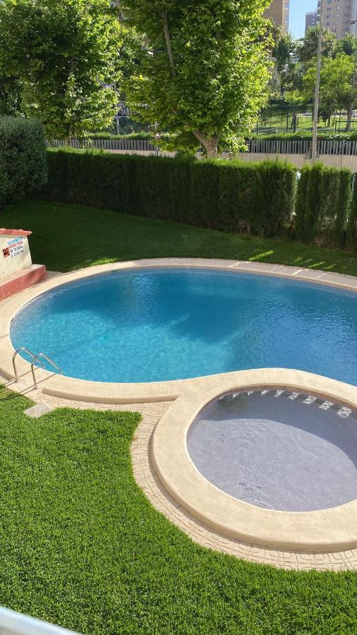 Edificio Gijon Newly Renovated Two-Bedroom Apartment Бенидорм Экстерьер фото