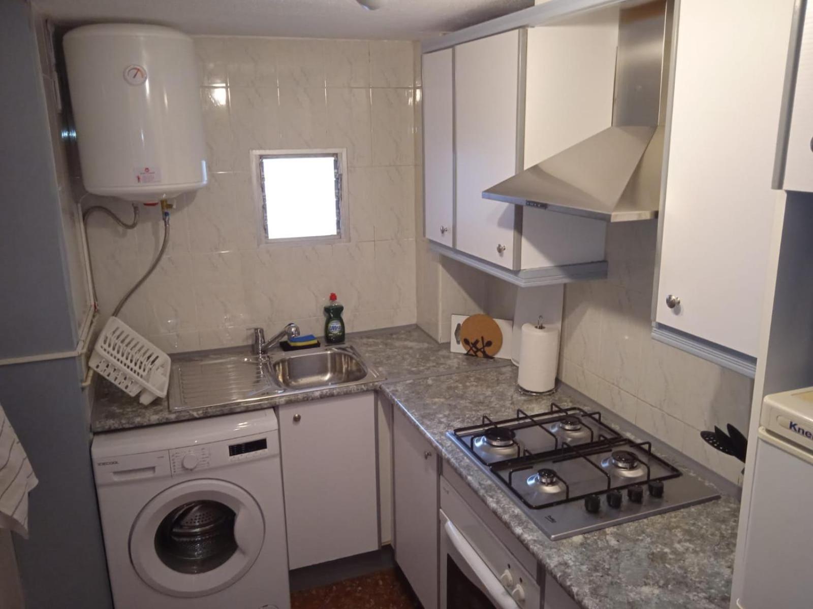 Edificio Gijon Newly Renovated Two-Bedroom Apartment Бенидорм Экстерьер фото