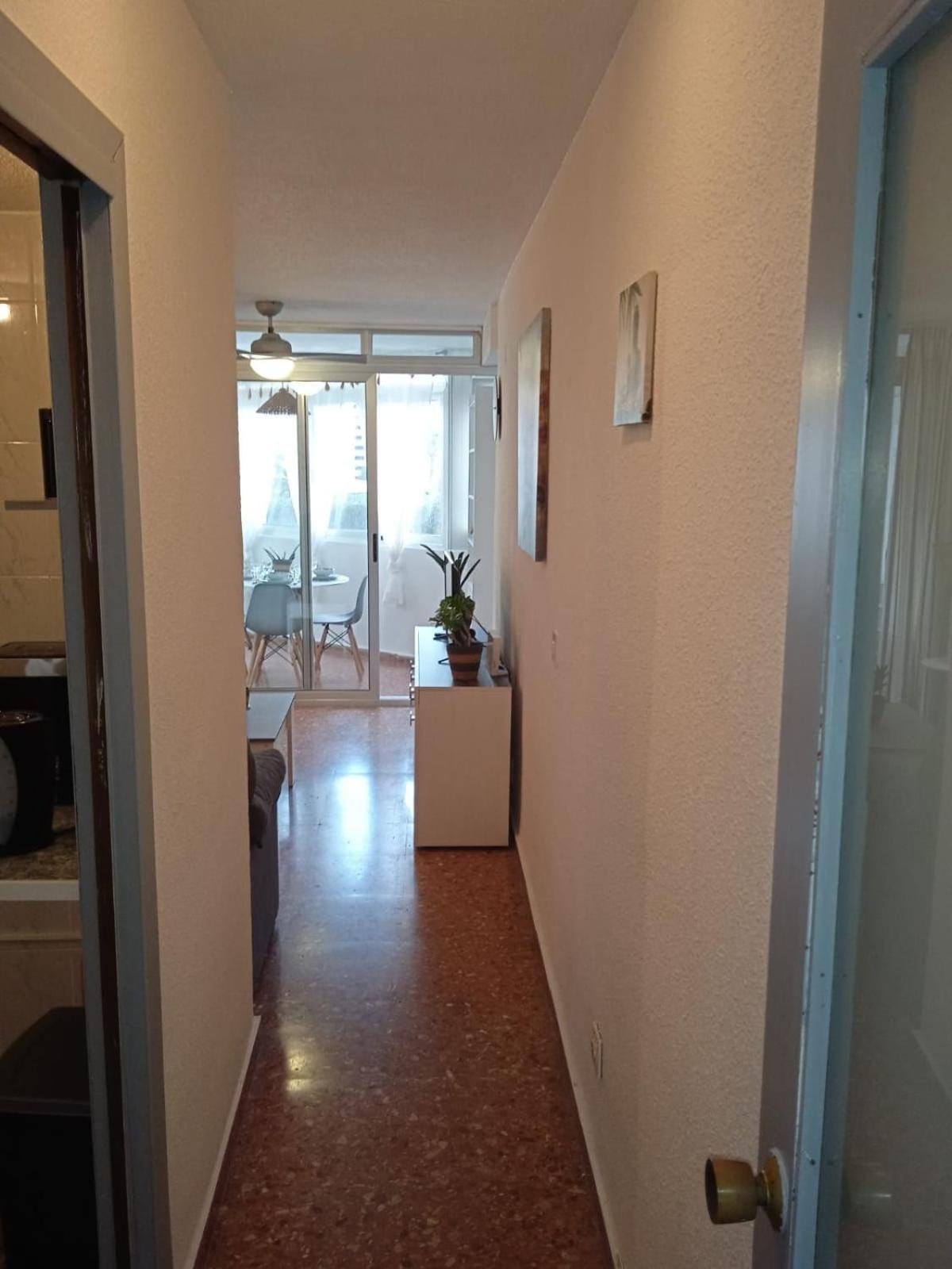 Edificio Gijon Newly Renovated Two-Bedroom Apartment Бенидорм Экстерьер фото