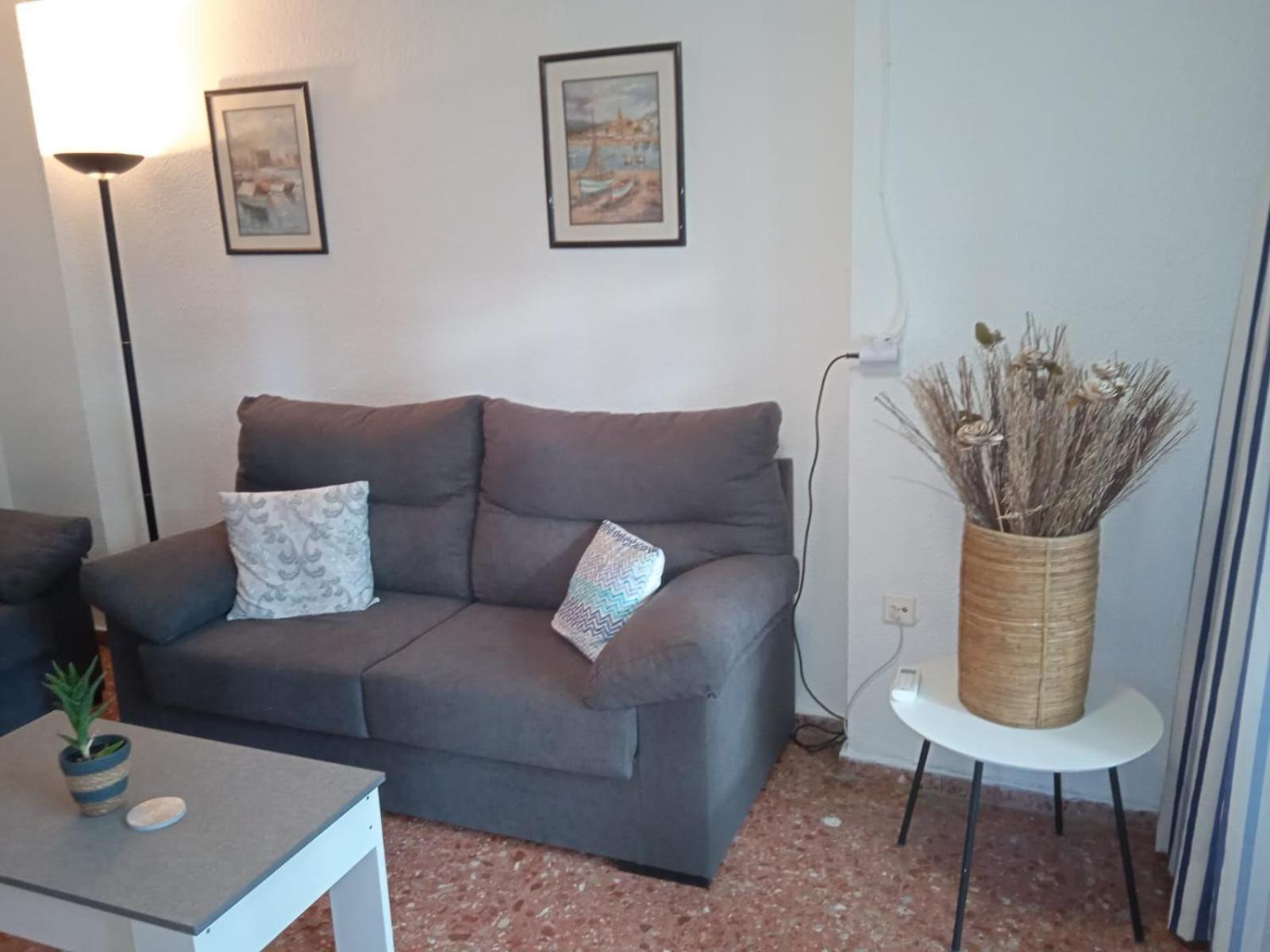Edificio Gijon Newly Renovated Two-Bedroom Apartment Бенидорм Экстерьер фото