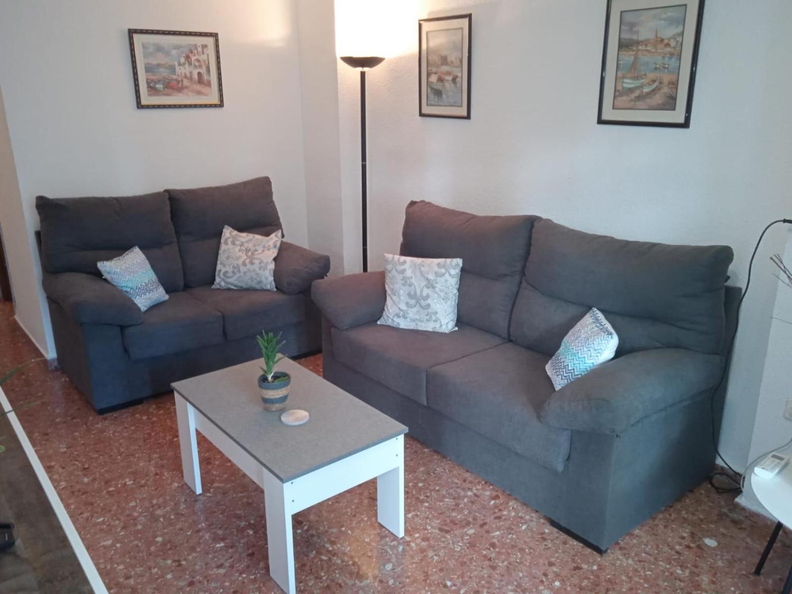 Edificio Gijon Newly Renovated Two-Bedroom Apartment Бенидорм Экстерьер фото