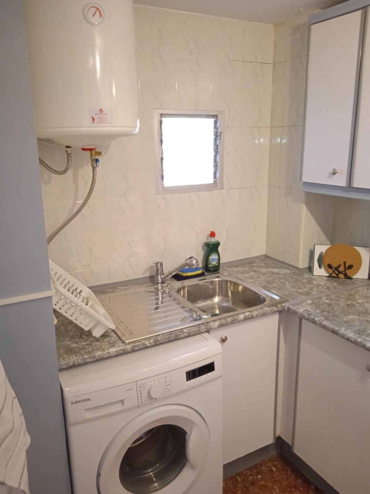 Edificio Gijon Newly Renovated Two-Bedroom Apartment Бенидорм Экстерьер фото